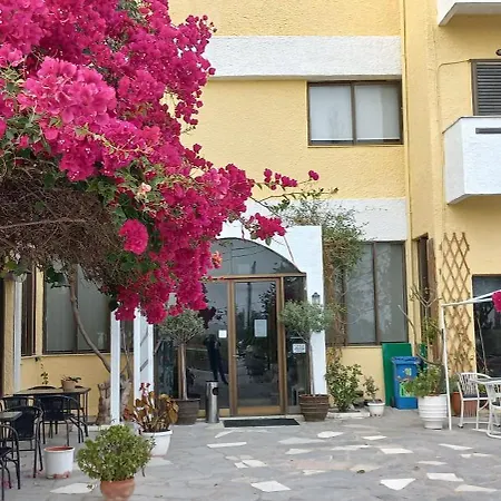 Esperides Hotel 2*